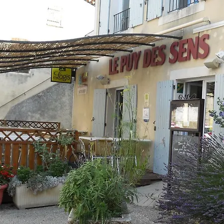 Hotel Logis Le Puy Des Sirenes Puygiron