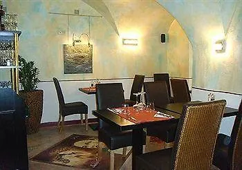 Logis Le Puy Des Sirenes